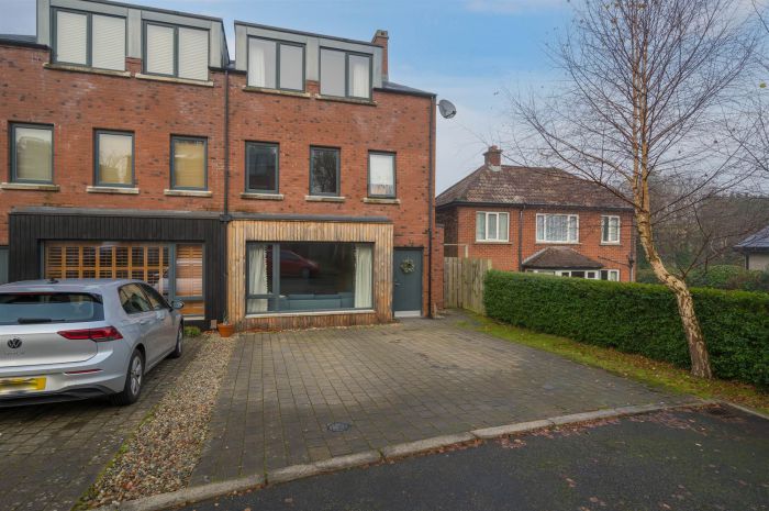 28 Malone Ridge, malone, belfast, BT9 5QW