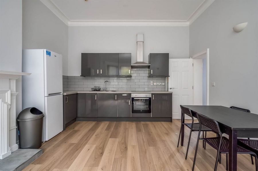 Apt 1 62 Malone Road