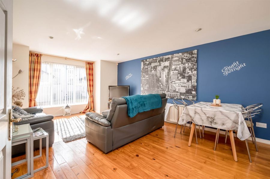 Apt 18 Fitzwilliam Square