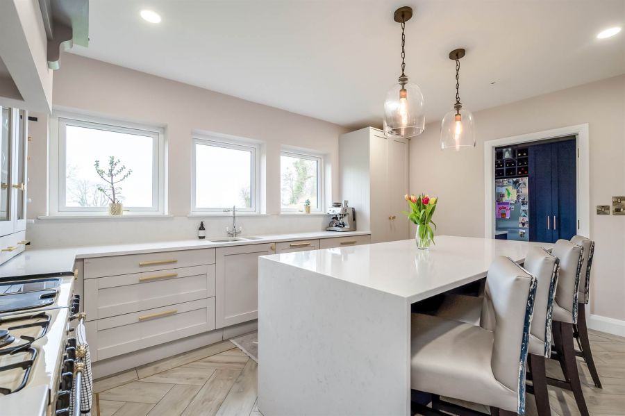 8B Ballyclan Road