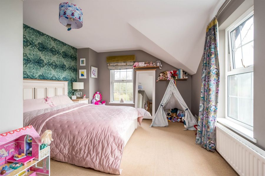 8B Ballyclan Road