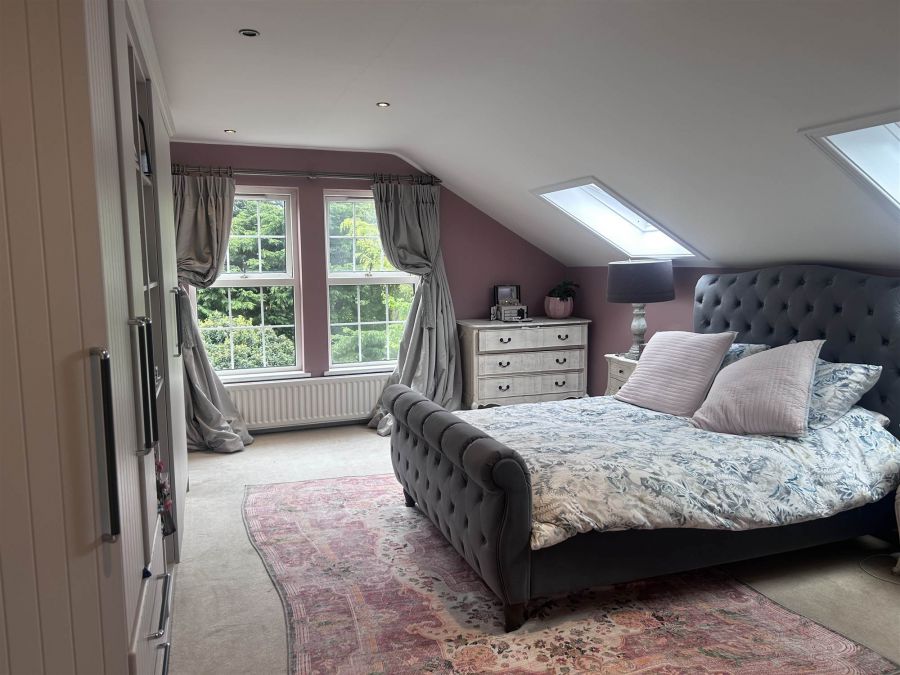 8B Ballyclan Road