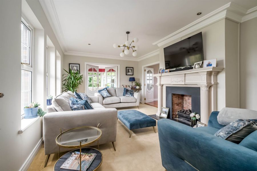 8B Ballyclan Road