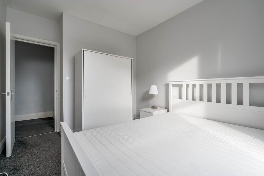 Apt 3 62 Malone Road