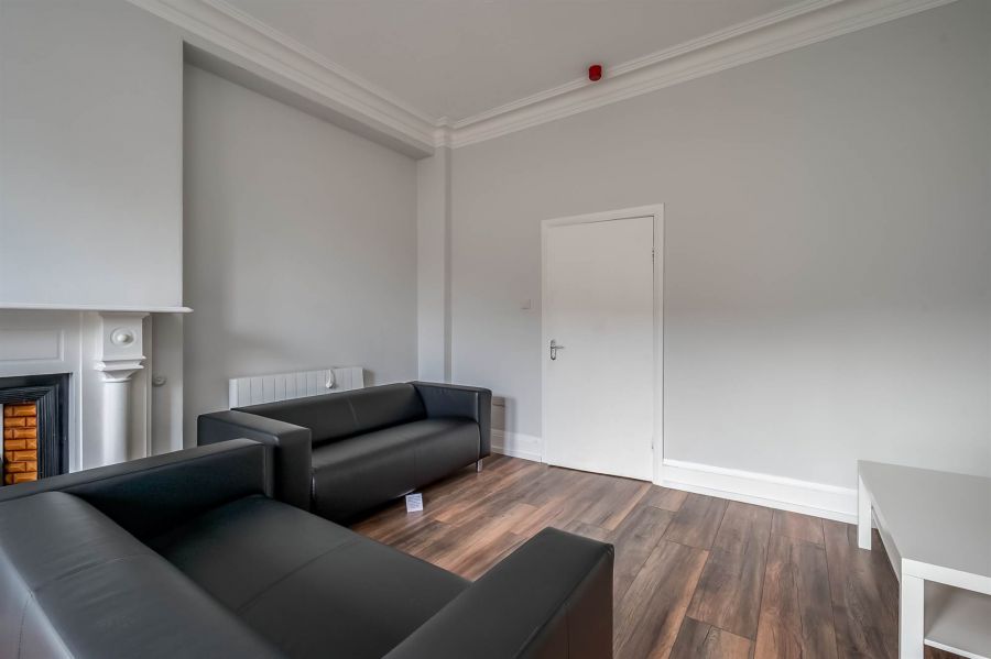 Apt 3 62 Malone Road