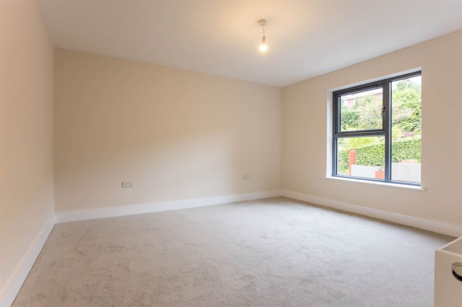 17b Antrim Road