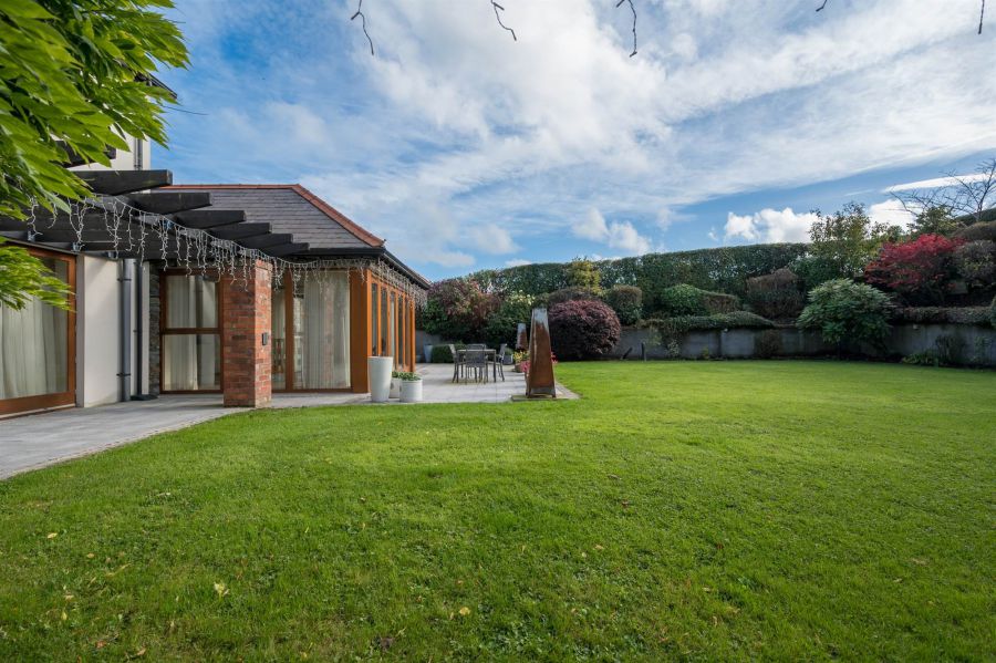 The Well House, 21 Fort Road