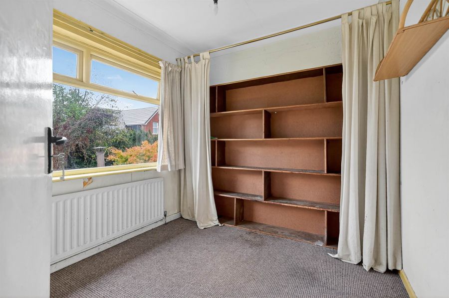 98 Marlborough Park Central