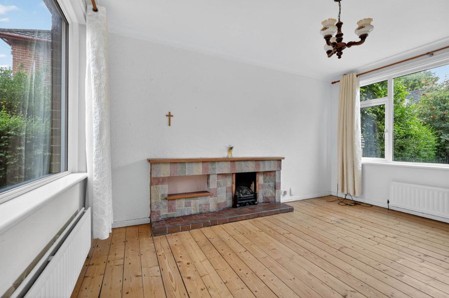 98 Marlborough Park Central