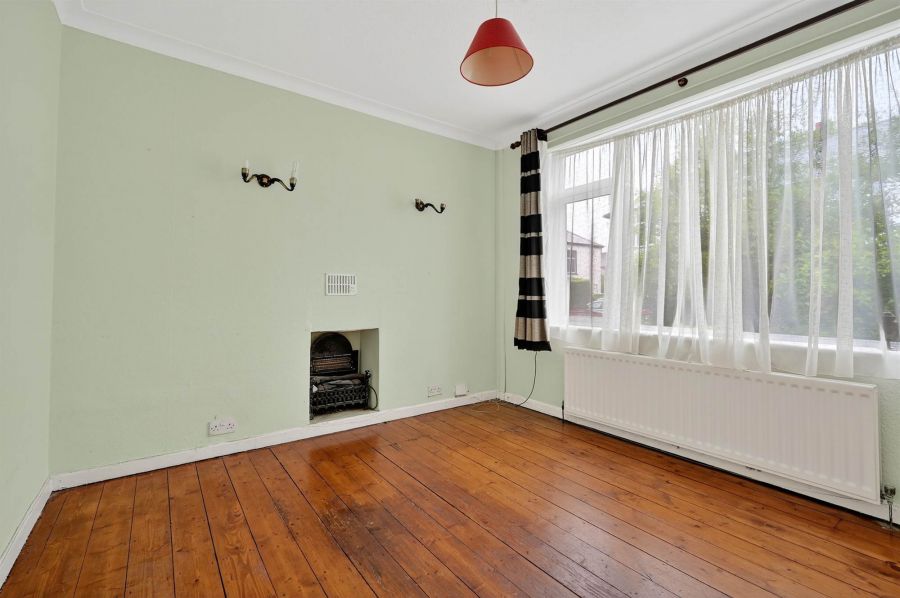 98 Marlborough Park Central