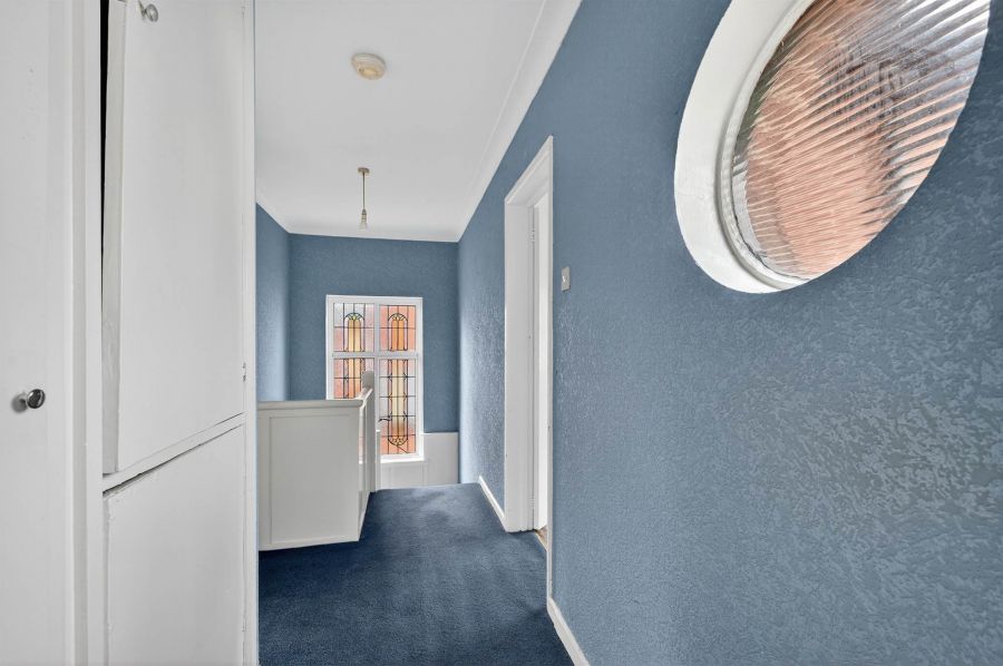 98 Marlborough Park Central