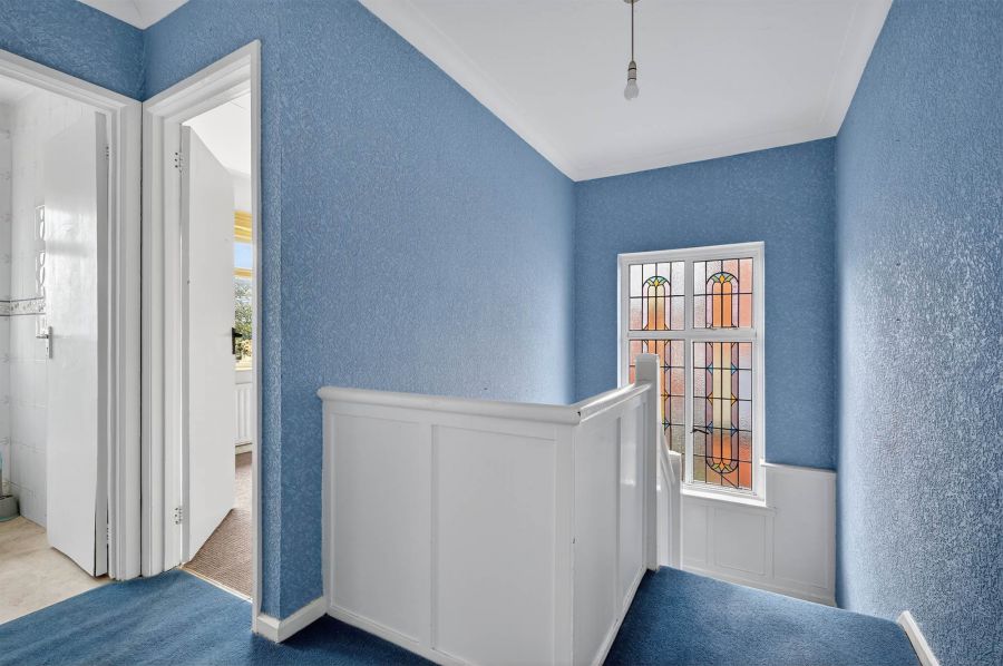 98 Marlborough Park Central