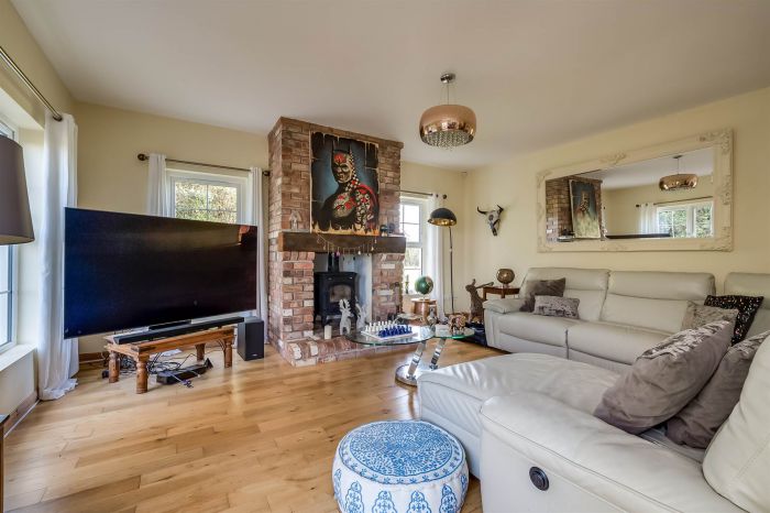 80 Lurgan Road