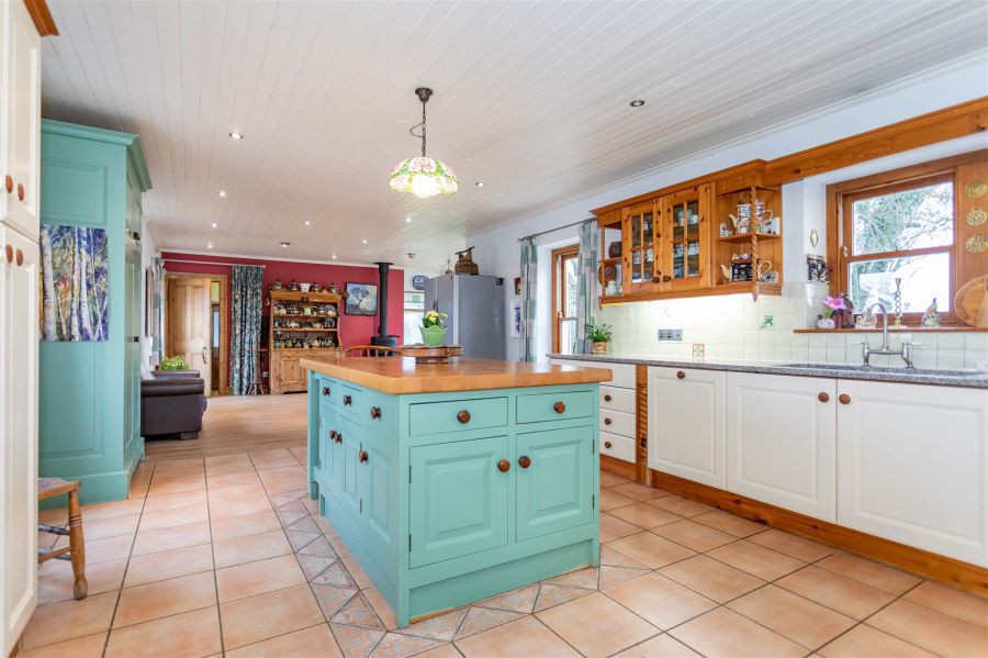 Cloverhill House, 39 Killynure Road West