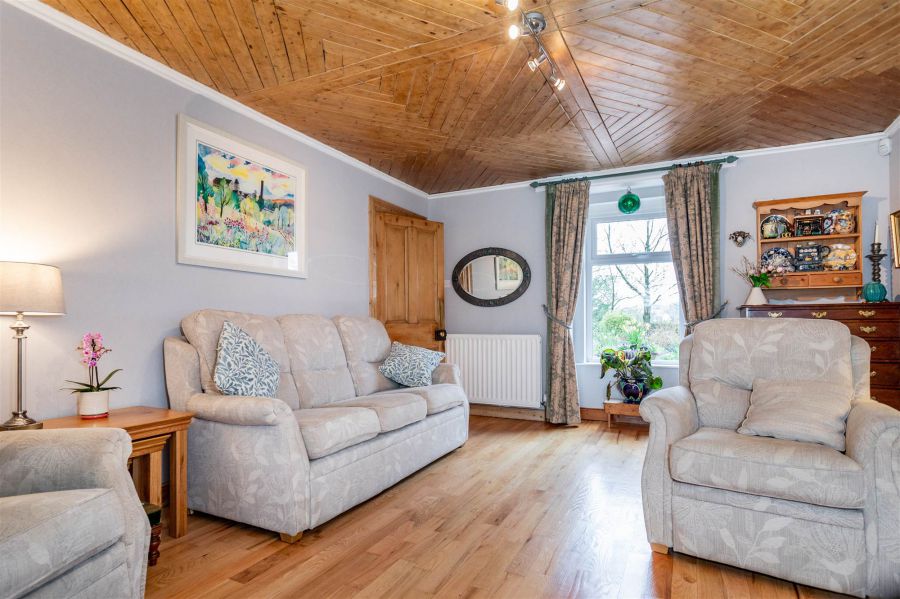 Cloverhill House, 39 Killynure Road West
