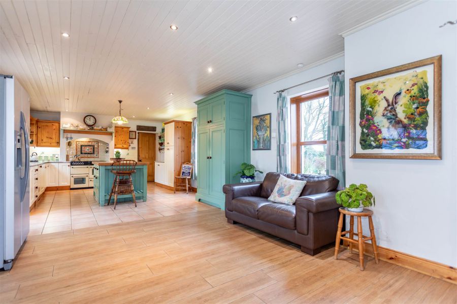 Cloverhill House, 39 Killynure Road West