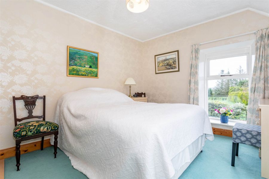 Cloverhill House, 39 Killynure Road West