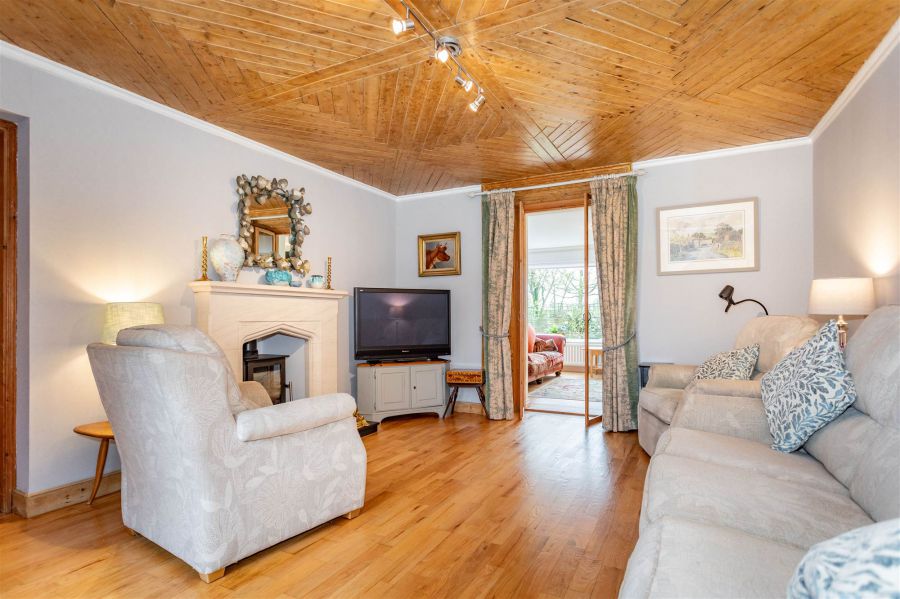 Cloverhill House, 39 Killynure Road West