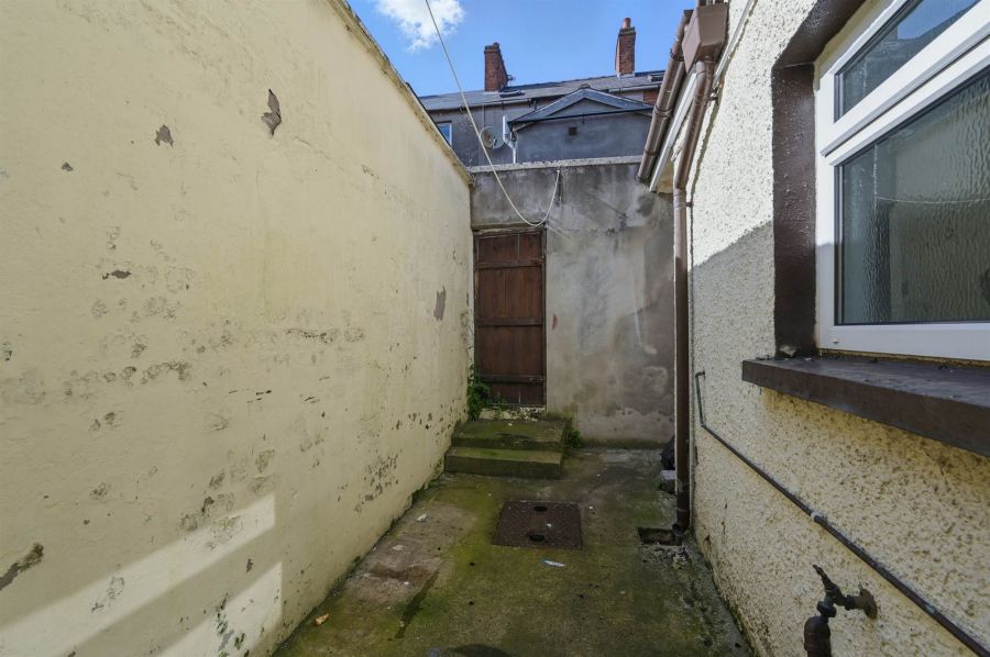 96 Ogilvie Street