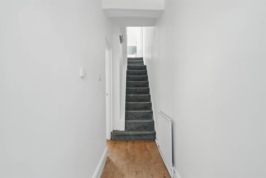 96 Ogilvie Street