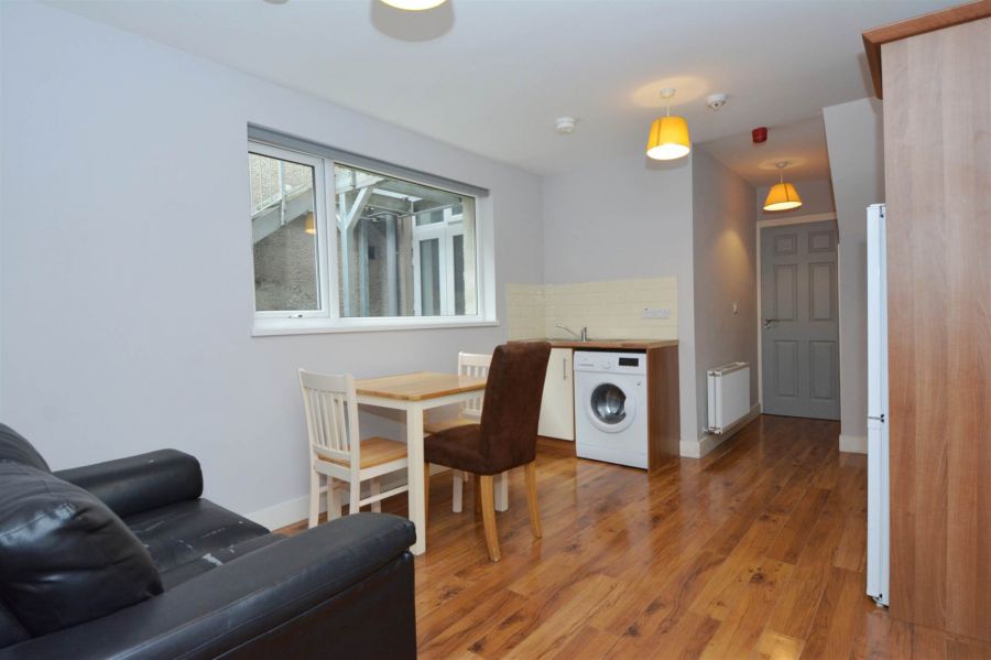 10 One Bedroom Apartments @, 63 & 65 Ulsterville Avenue
