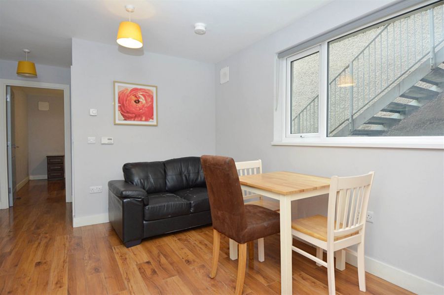 10 One Bedroom Apartments @, 63 & 65 Ulsterville Avenue