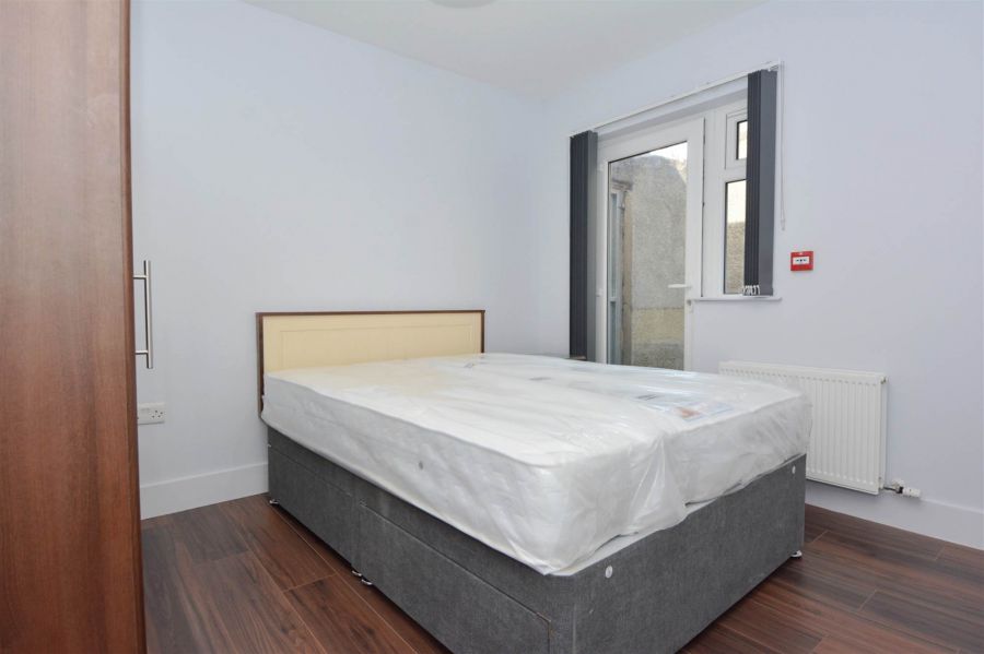 10 One Bedroom Apartments @, 63 & 65 Ulsterville Avenue
