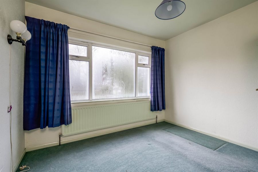 16 Upper Malone Road