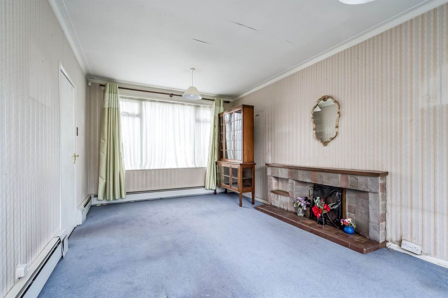 16 Upper Malone Road