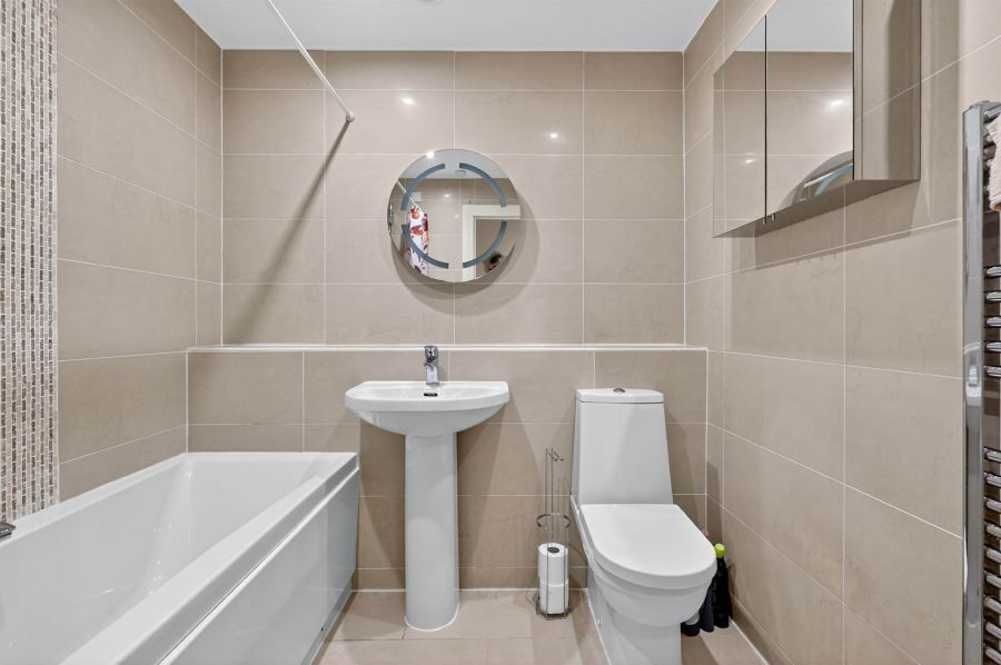 Apt 1 501 Lisburn Road