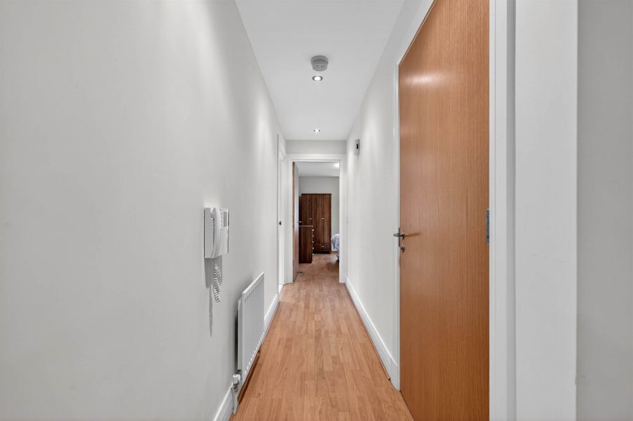 Apt 1 501 Lisburn Road
