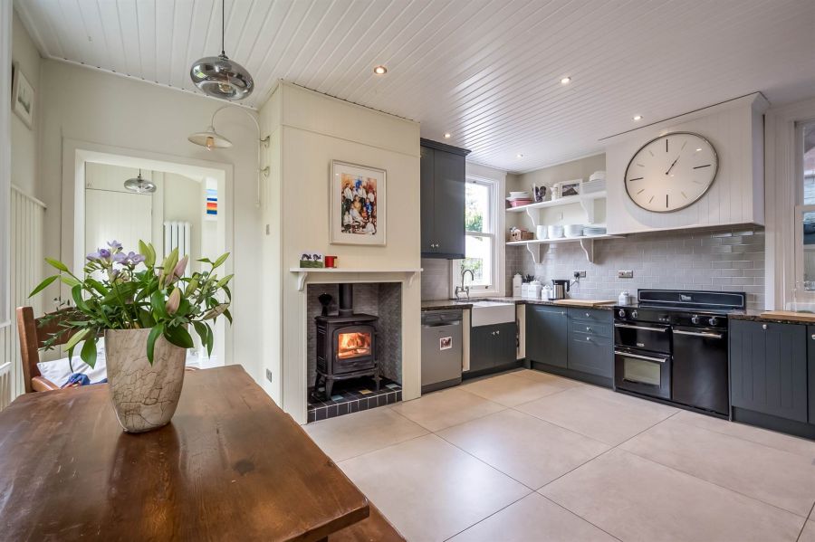 20 Knockbreda Road