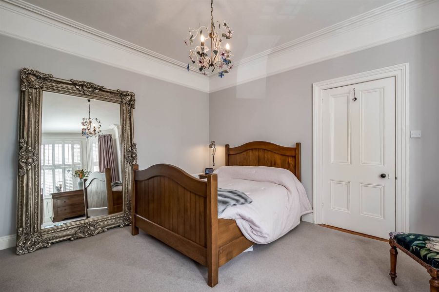 20 Knockbreda Road