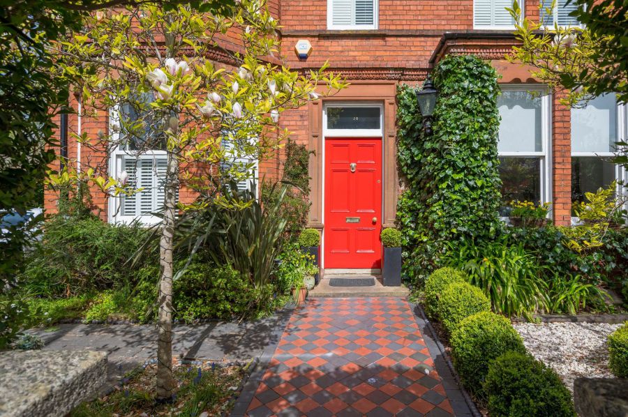 20 Knockbreda Road