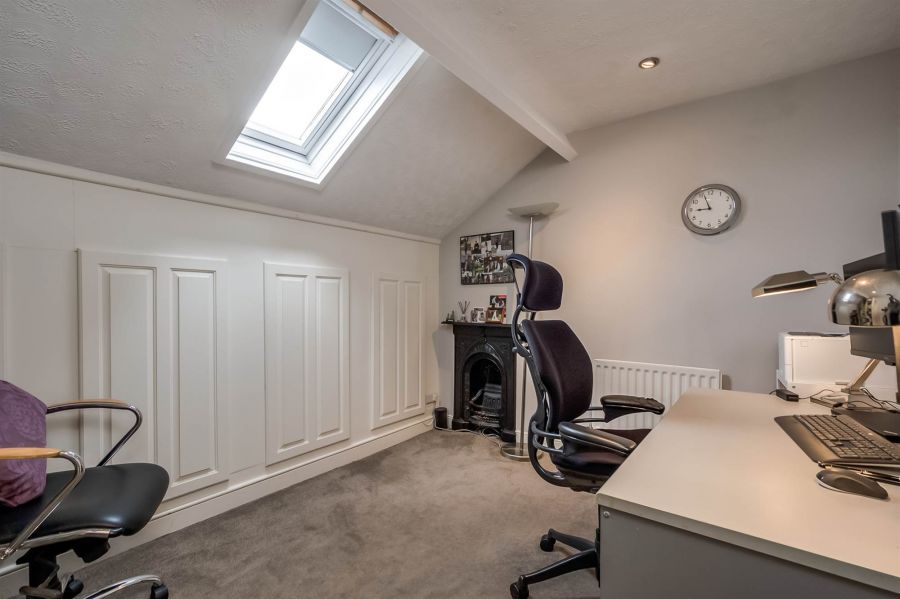 20 Knockbreda Road
