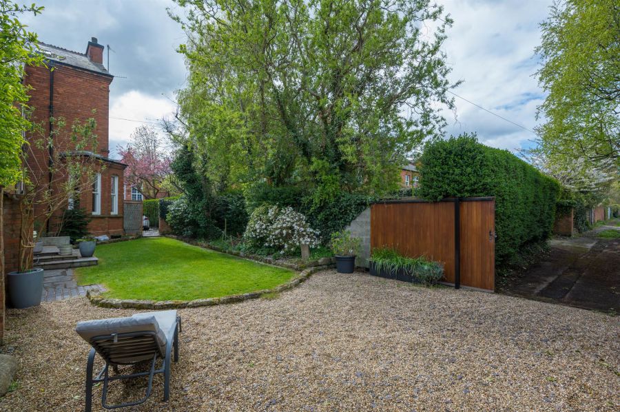 20 Knockbreda Road