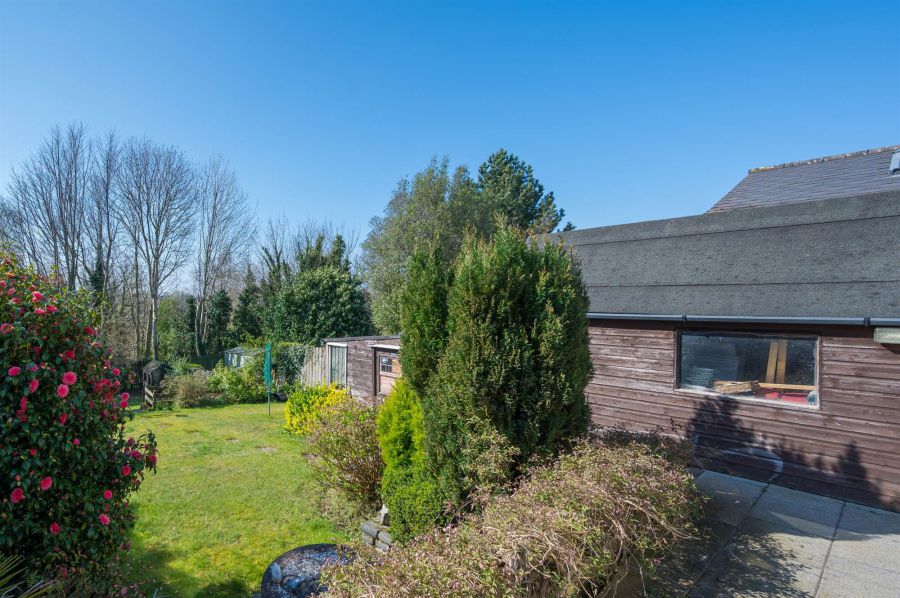 29 Kirkliston Park