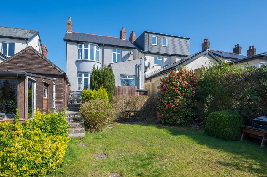 29 Kirkliston Park