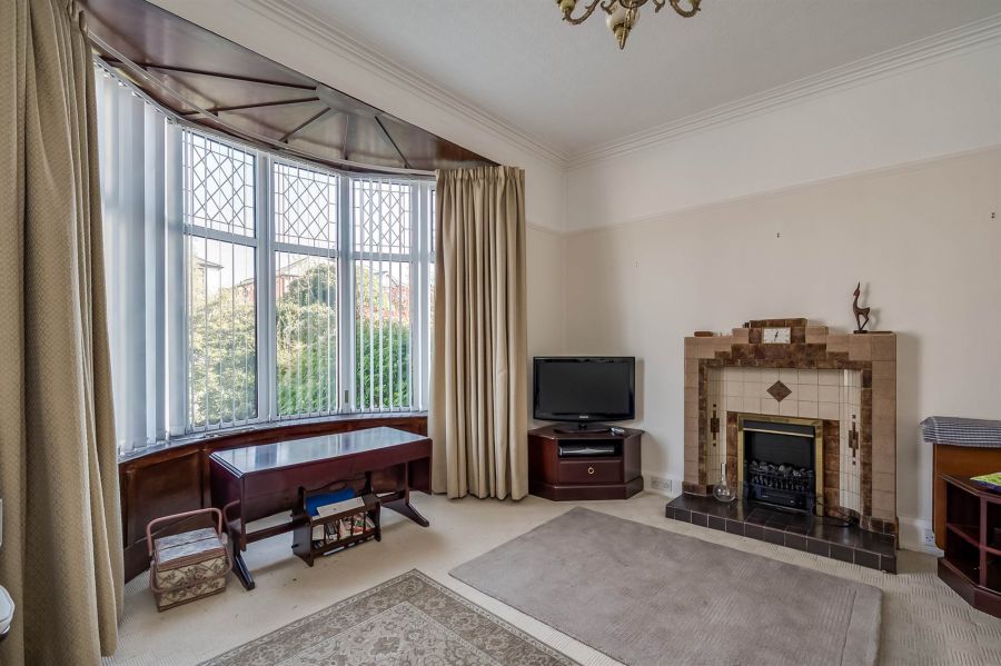 29 Kirkliston Park