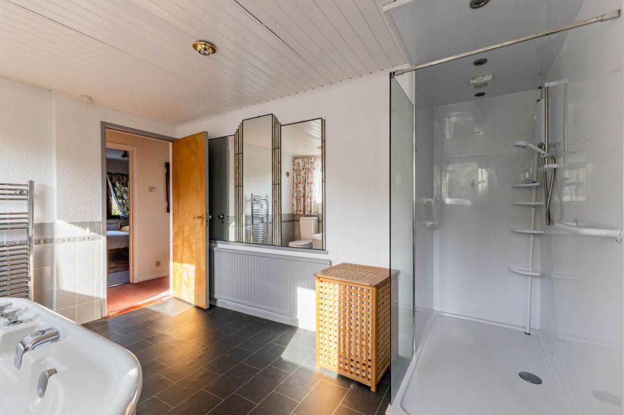 12 Rosemount Park