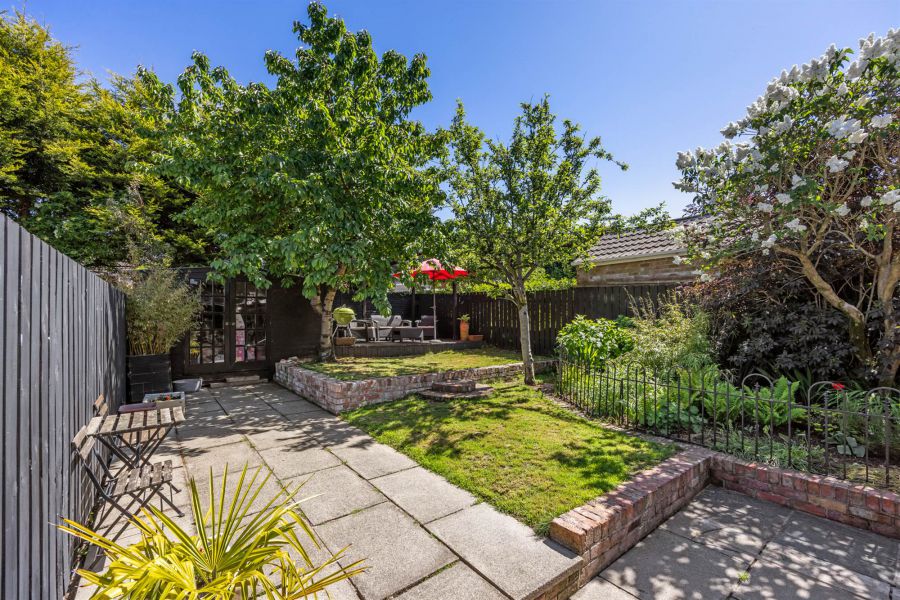 41 Glenview Gardens