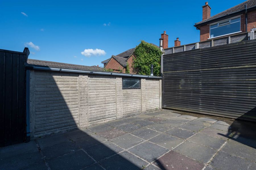 23 Glenview Gardens
