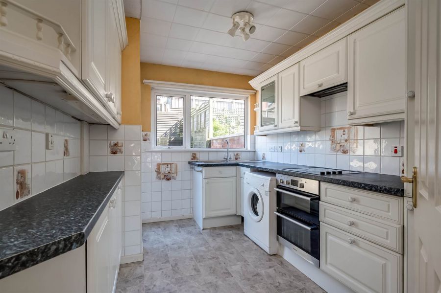 23 Glenview Gardens