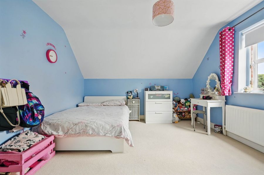 2b Wilshere Drive