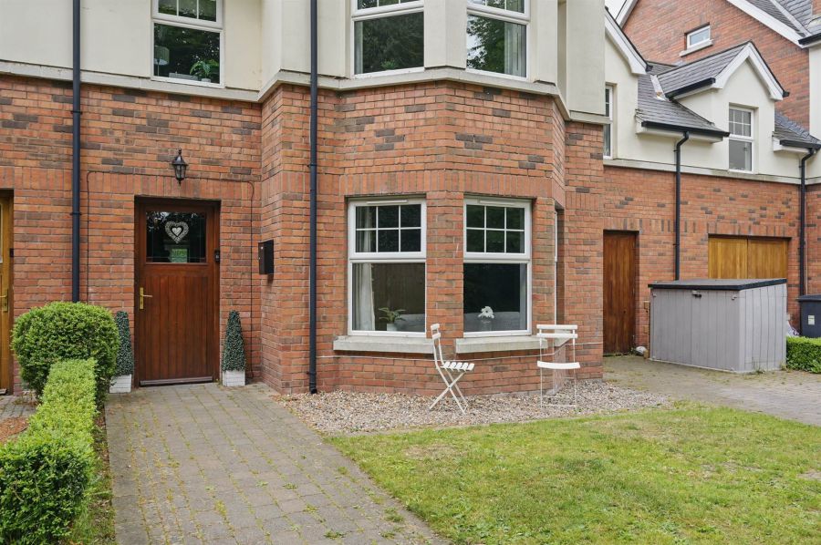 2b Wilshere Drive