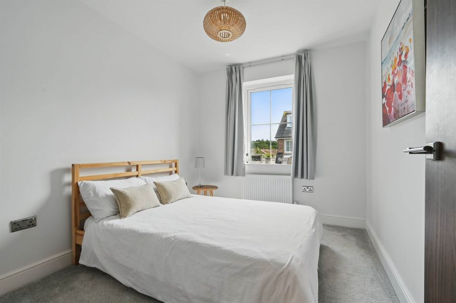 10 Rosepark Gardens
