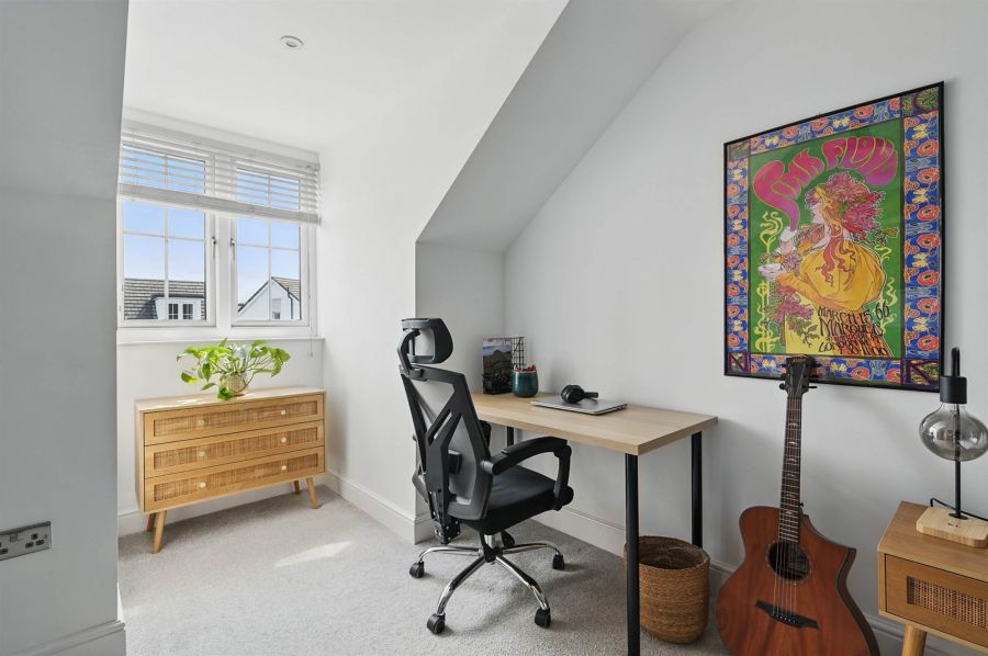 10 Rosepark Gardens