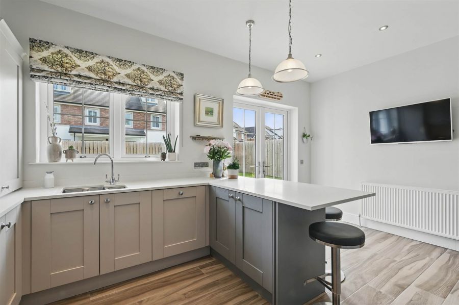 10 Rosepark Gardens