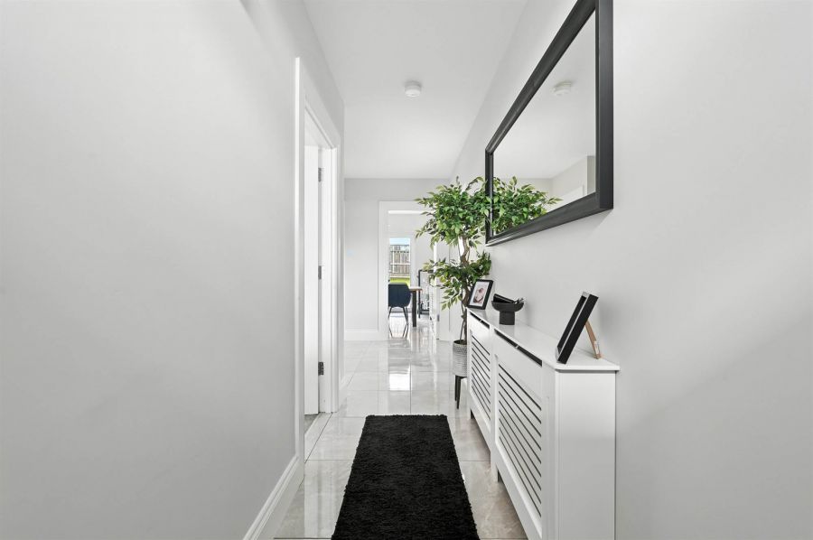 12 Ballyoran Heights