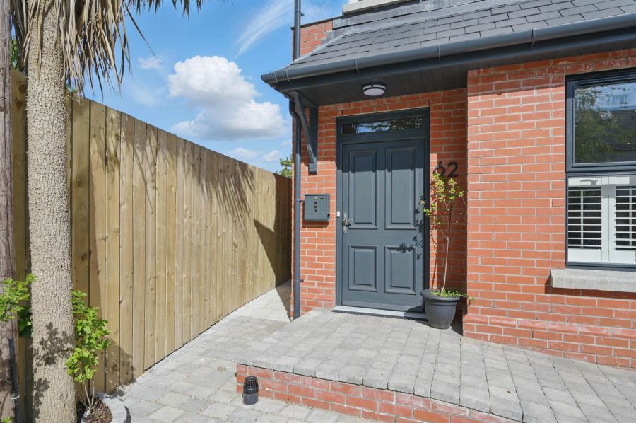 62 Earlswood Road